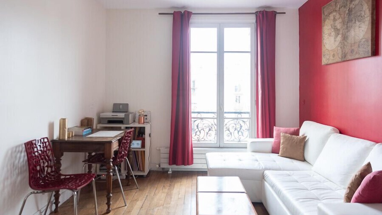 Photo of Livingroom in Les Lilas