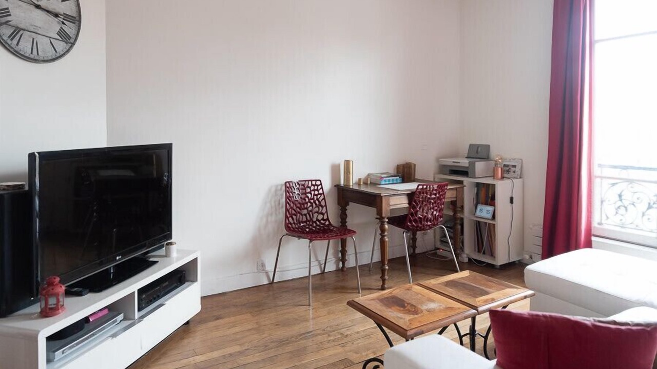 Photo of Livingroom in Les Lilas