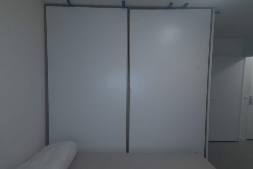 Photo of Bedroom in 12th Arrondissement