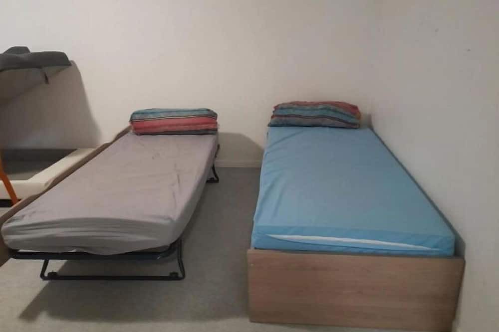 Photo of Bedroom in 12th Arrondissement