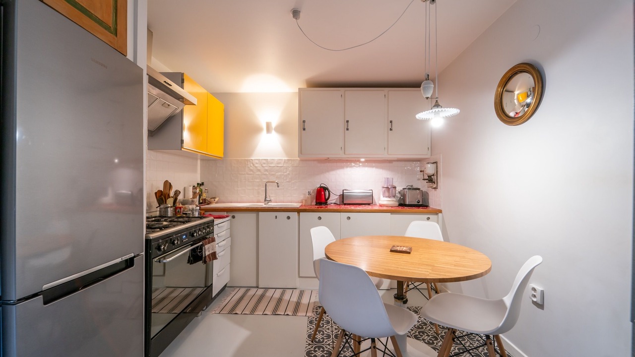 Photo of Kitchen in Quartier Saint-Ambroise