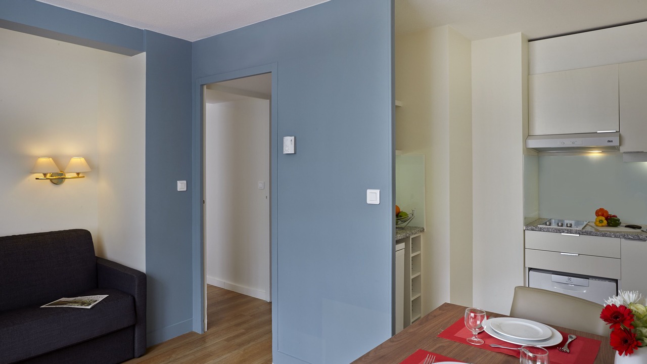 Photo of Bedroom in 13th Arrondissement