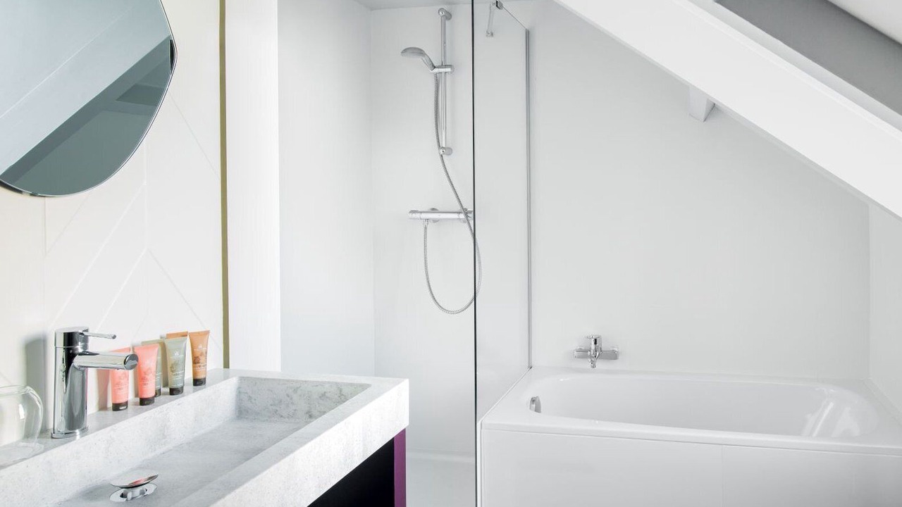 Photo of Bathroom in Palais-Royal