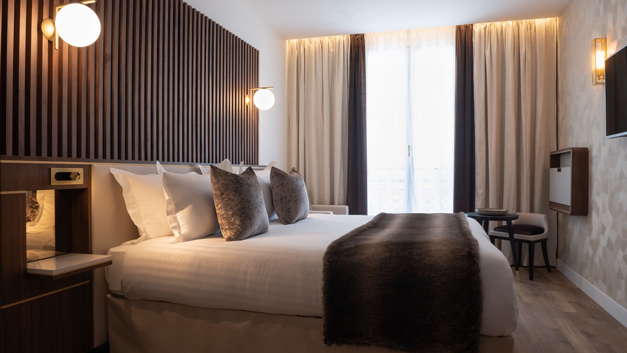 Photo of Bedroom in Faubourg-du-Roule