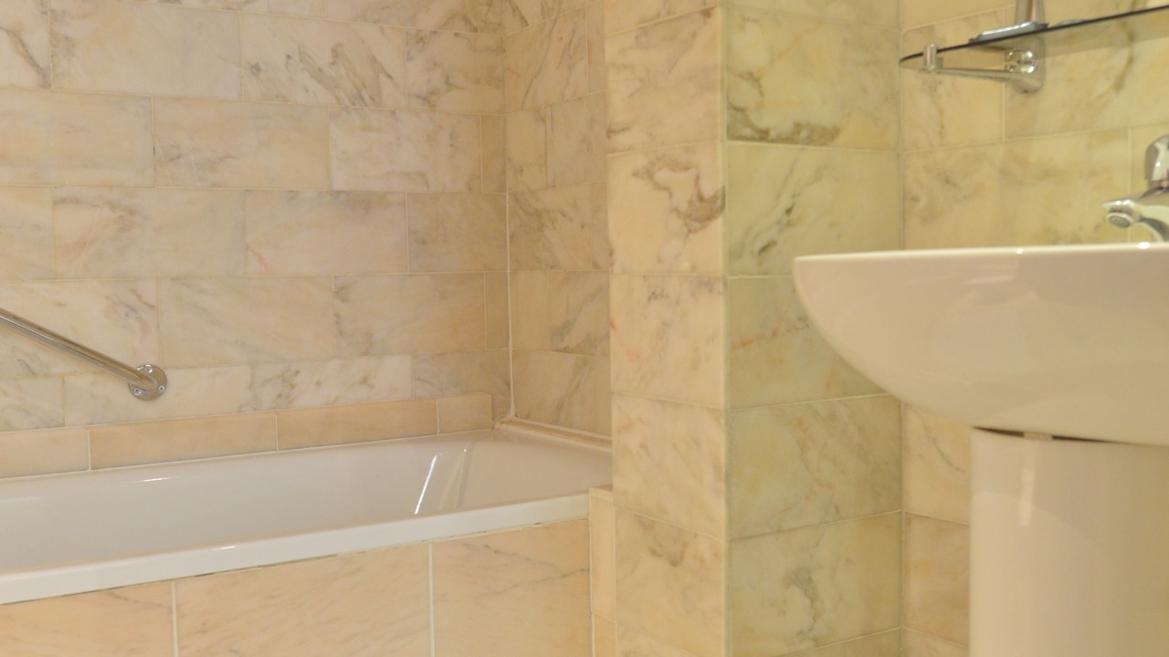 Photo of Bathroom in Montparnasse