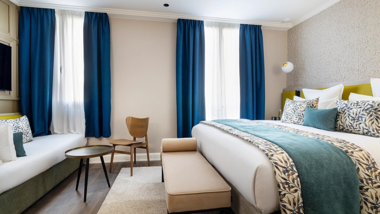 Photo of Bedroom in Chaillot