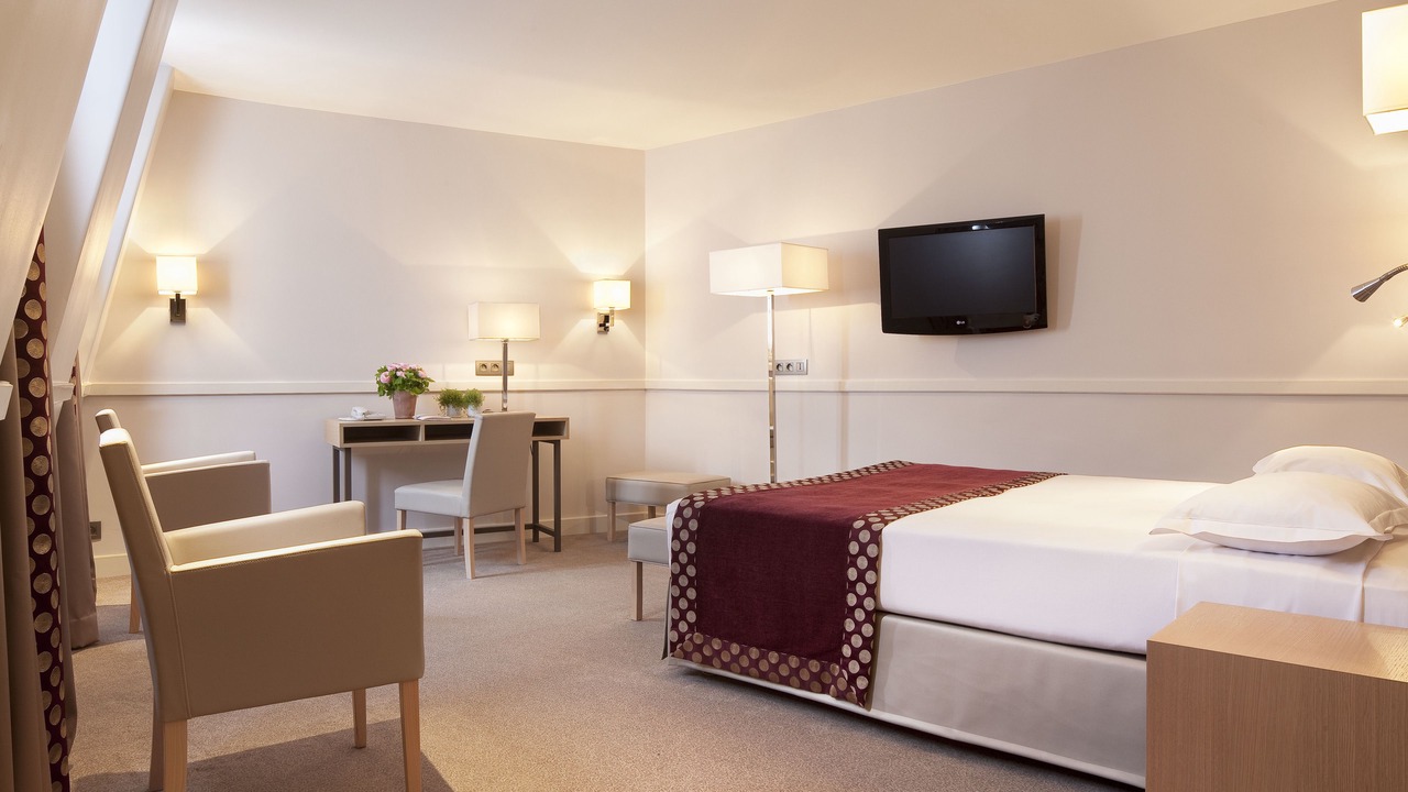 Photo of Bedroom in Chaillot