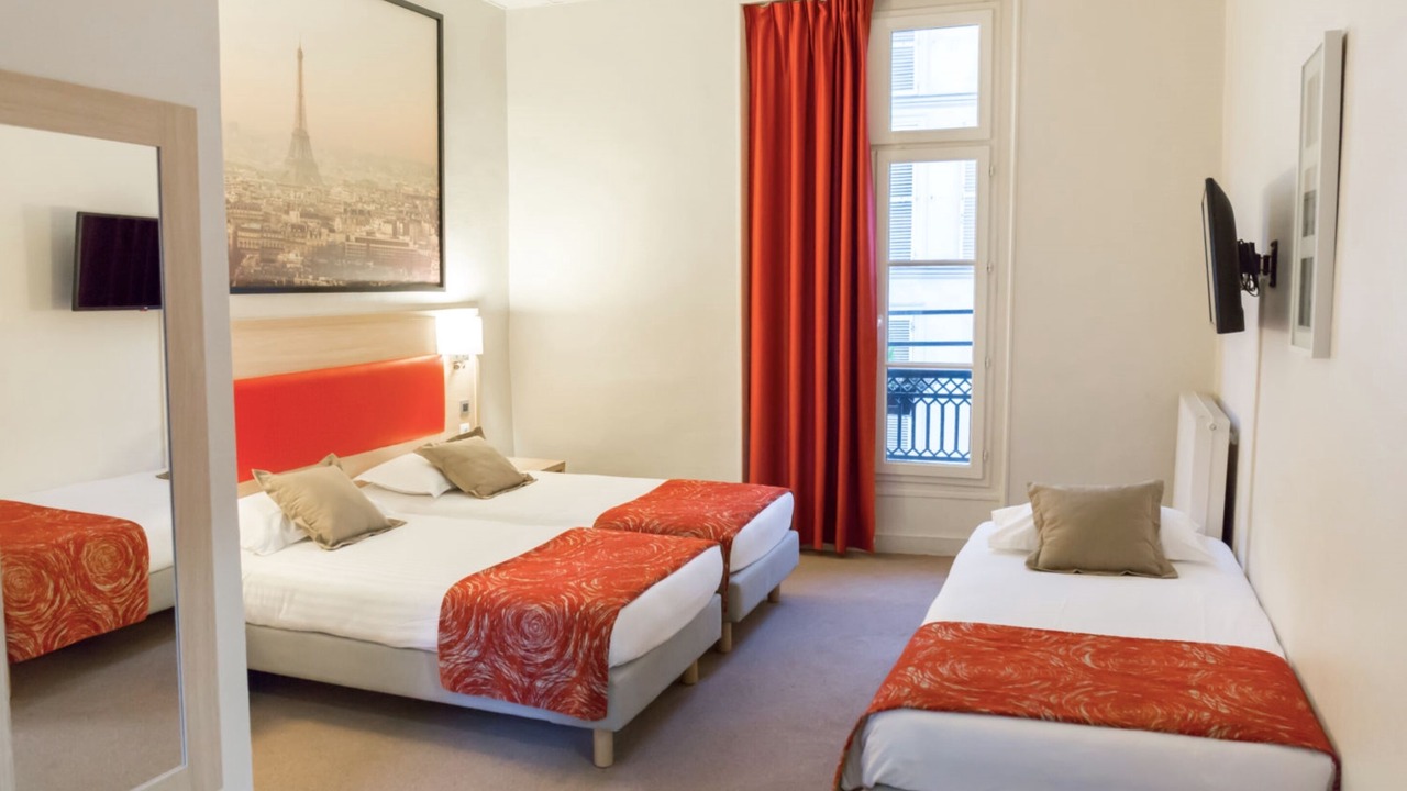 Photo of Bedroom in Saint-Merri