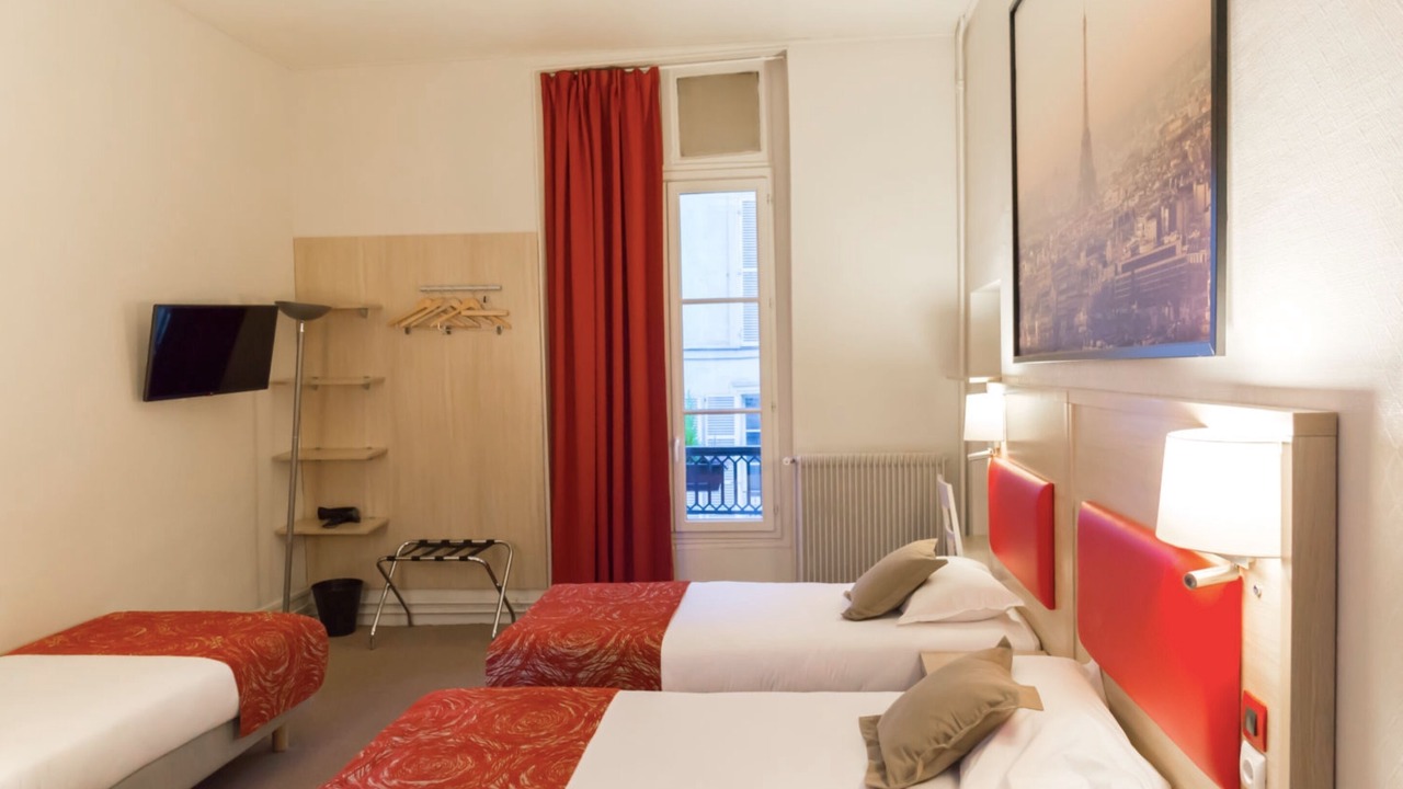 Photo of Bedroom in Saint-Merri