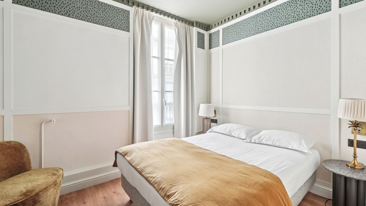 Photo of Bedroom in Saint-Merri