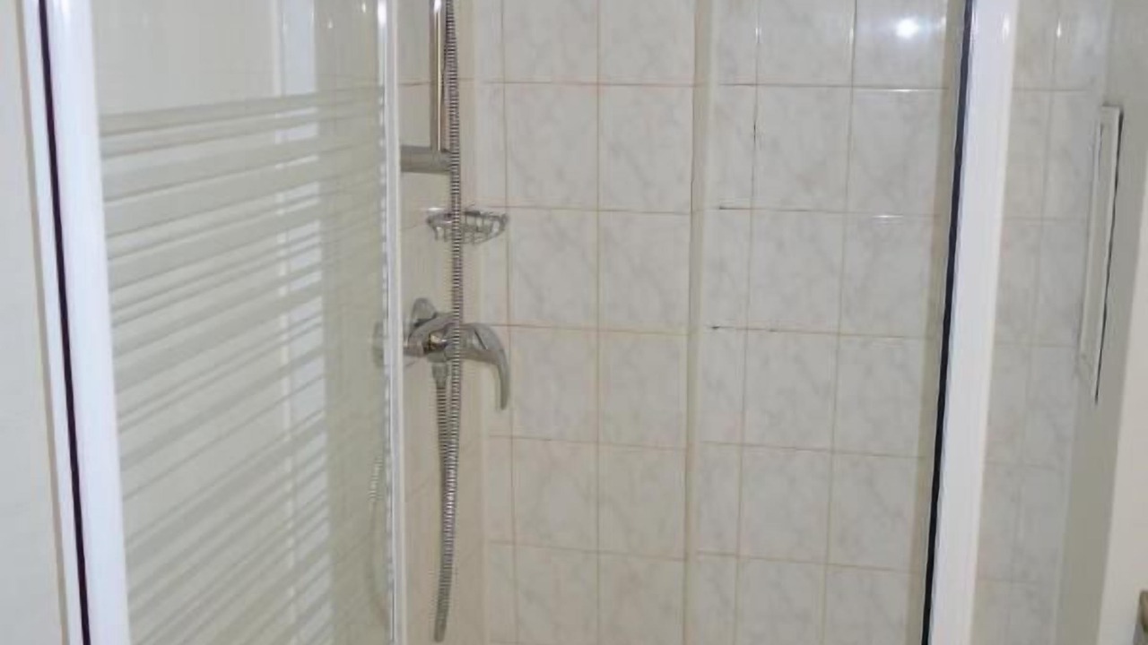Photo of Bathroom in Saint-Merri