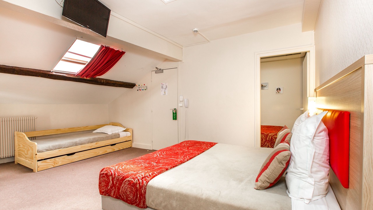 Photo of Bedroom in Saint-Merri