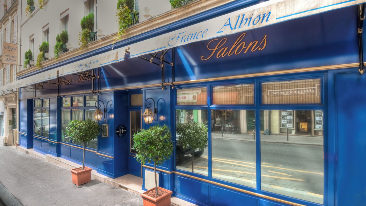 Photo of Outdoor in 9th Arrondissement