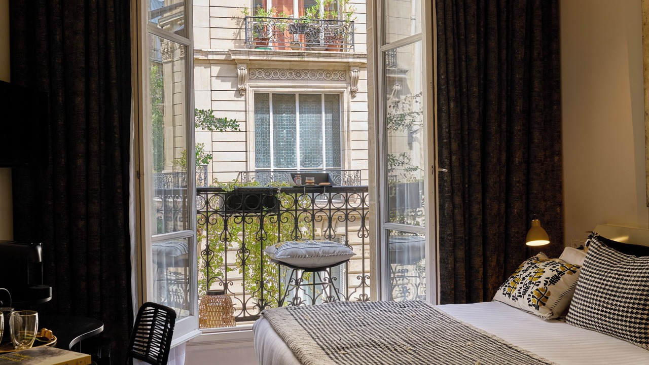 Photo of Patio Balcony in 16th Arrondissement