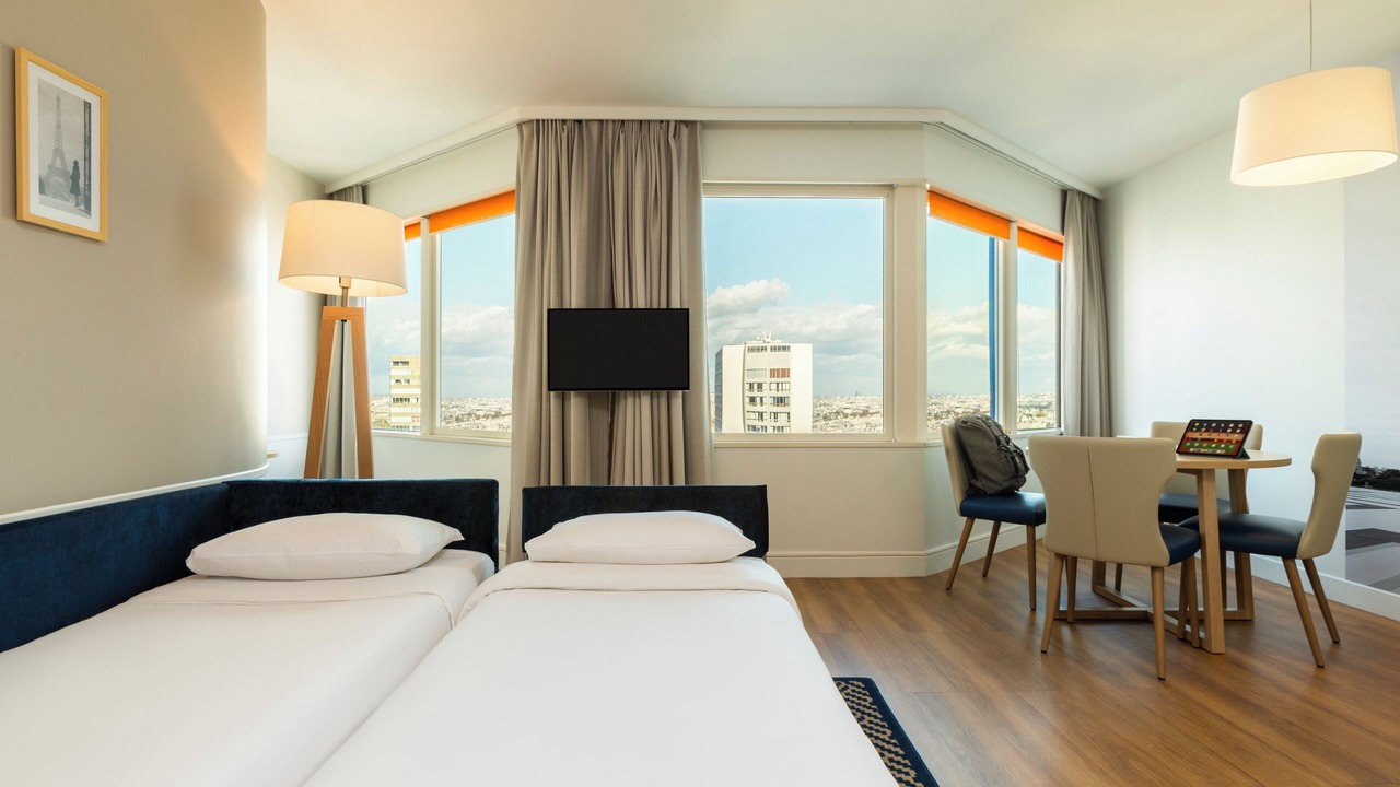 Photo of Bedroom in Grenelle