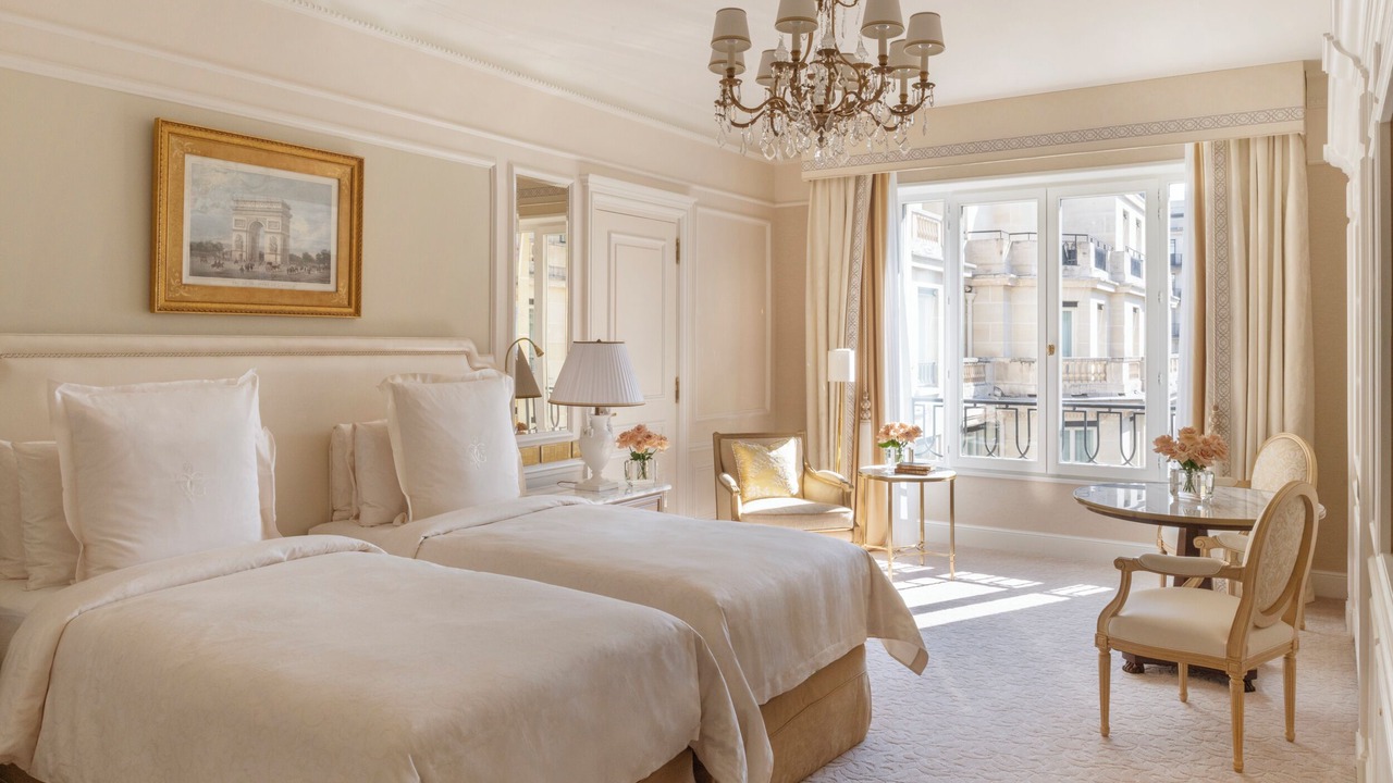 Photo of Bedroom in Champs-Elysees