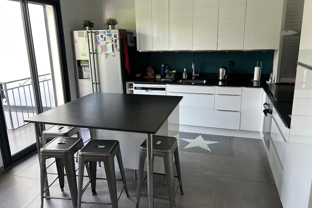 Photo of Kitchen in Adamville