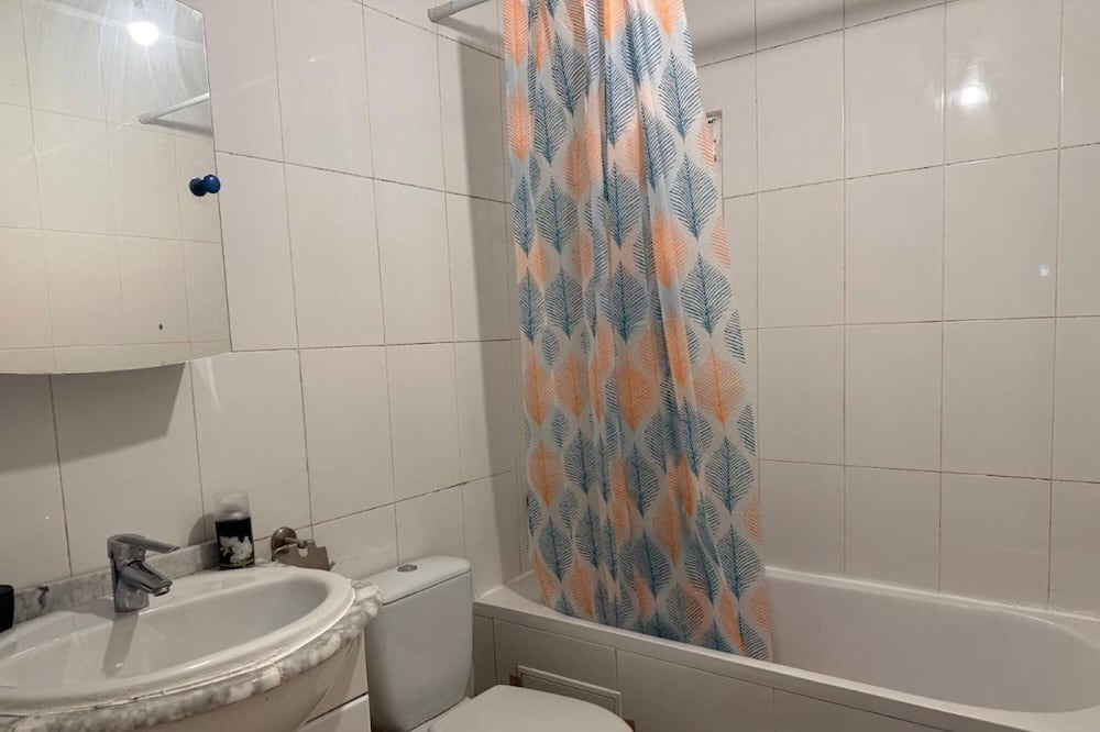 Photo of Bathroom in Bondy