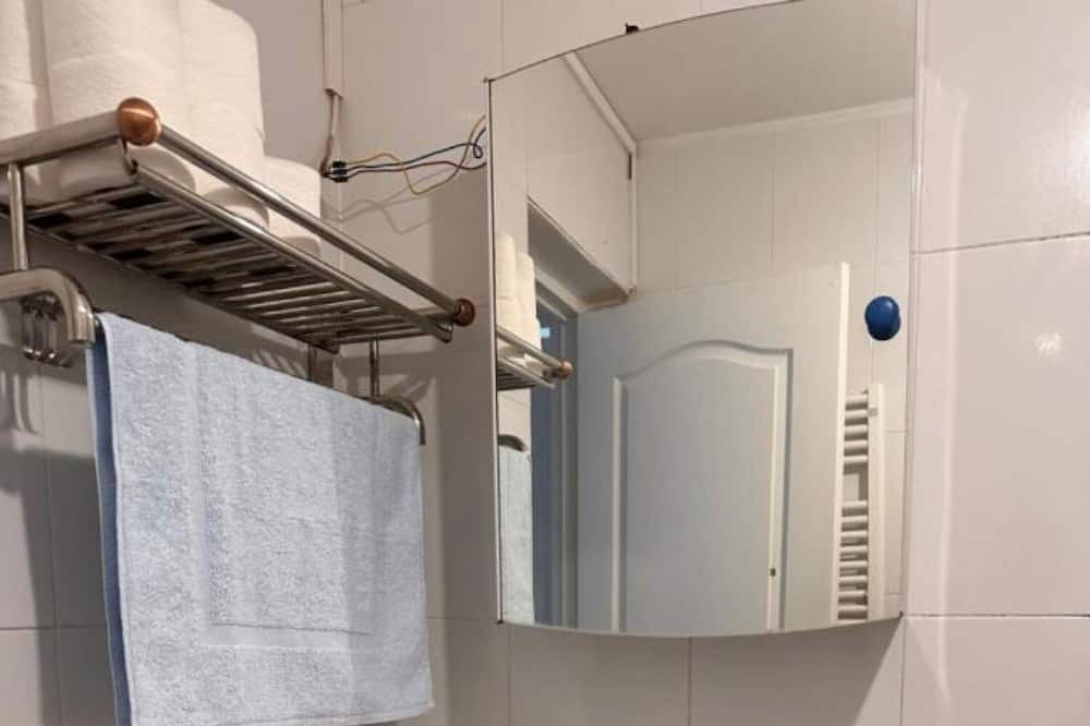 Photo of Bathroom in Bondy