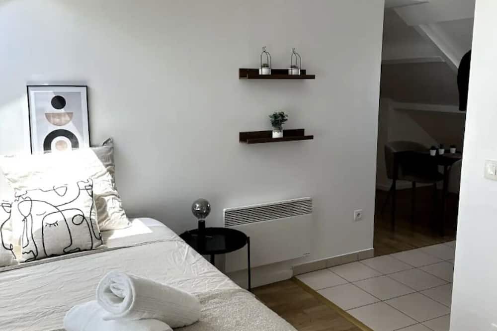 Photo of Bedroom in Esbly