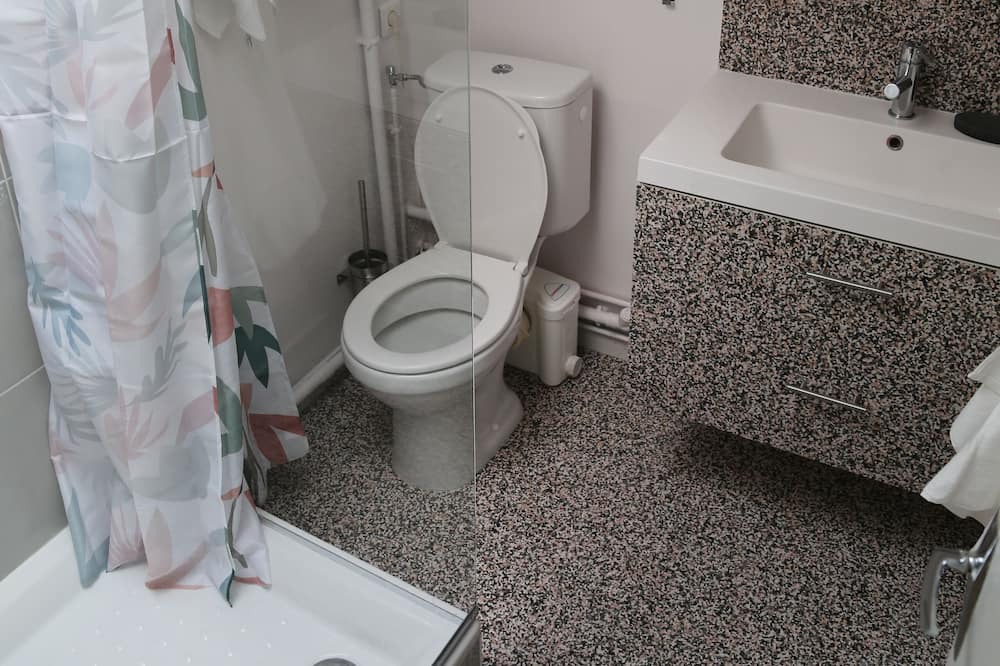 Photo of Bathroom in Quartier de la Place-Vendome