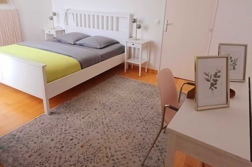 Photo of Bedroom in Rueil-Malmaison