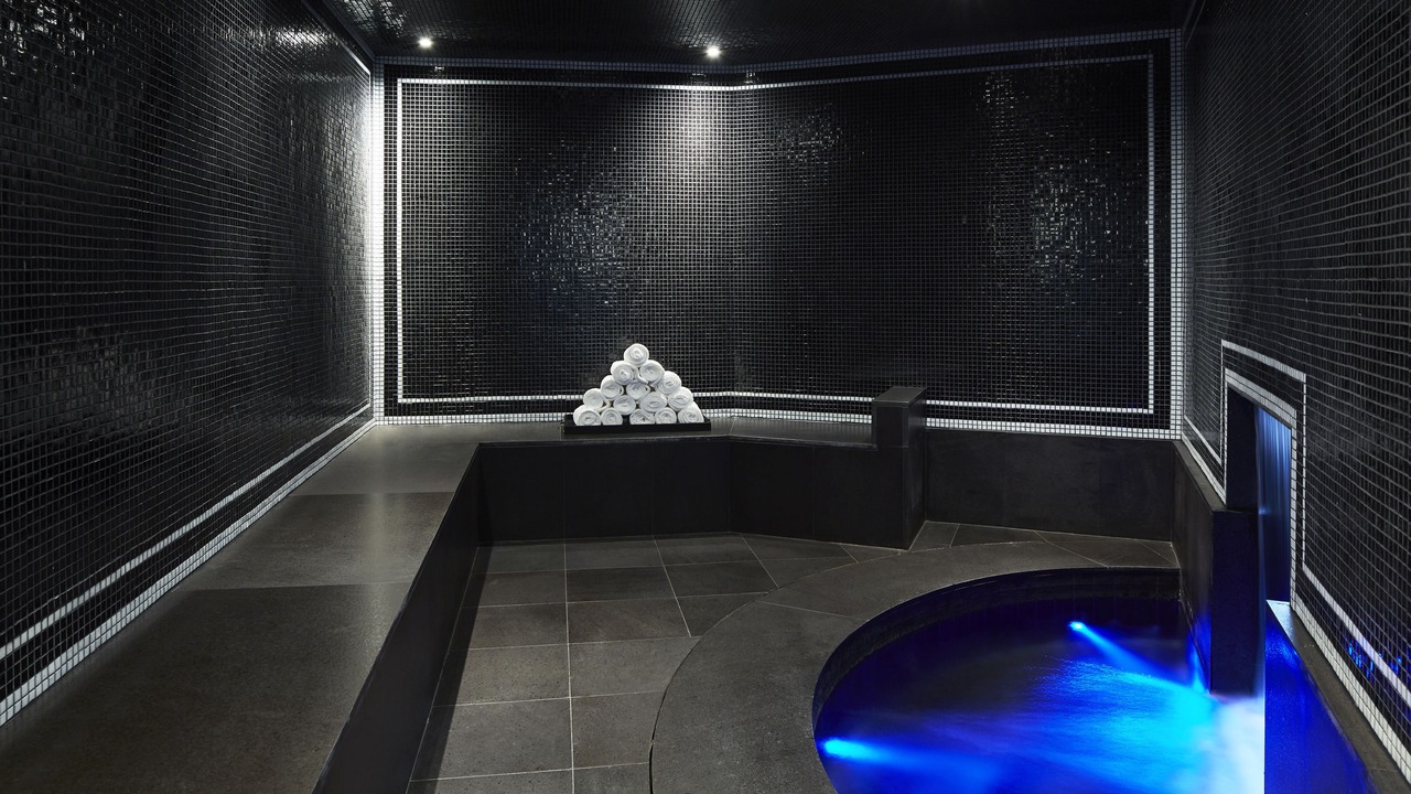 Photo of Bedroom in Quartier de la Place-Vendome