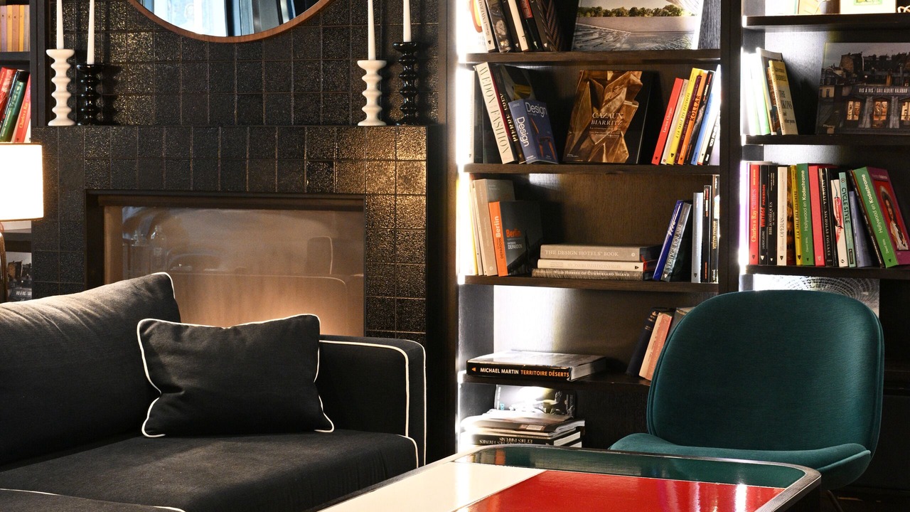 Photo of Livingroom in Quartier de la Place-Vendome