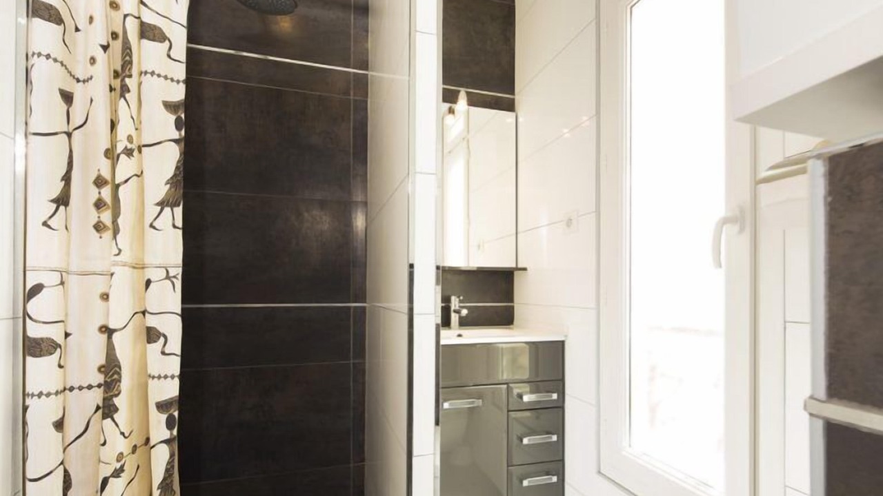 Photo of Bedroom in Bercy