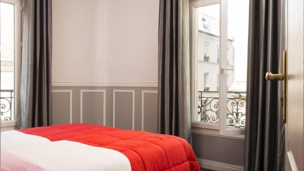 Photo of Bedroom in Bercy