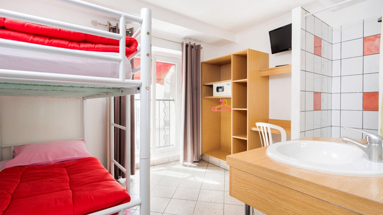 Photo of Bedroom in Bercy