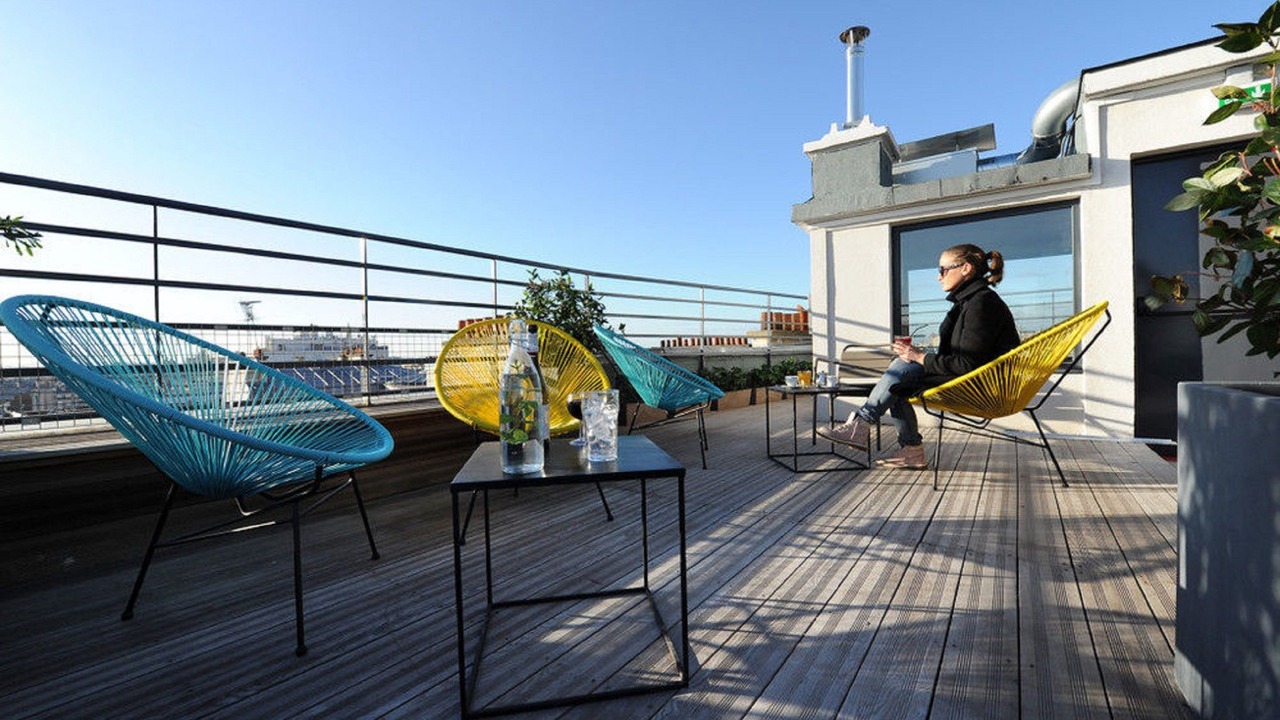 Photo of Patio Balcony in Quartier de la Folie-Mericourt