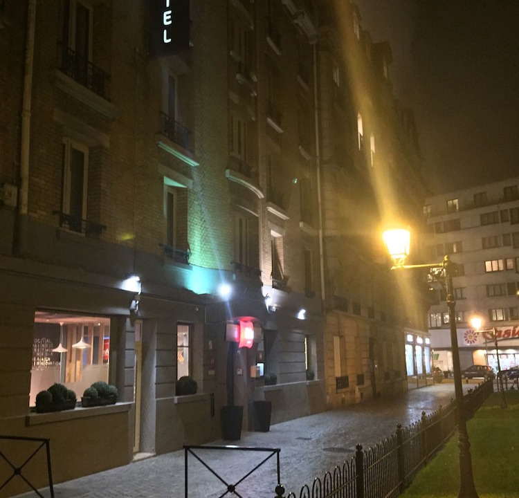 Photo of Outdoor in Clichy