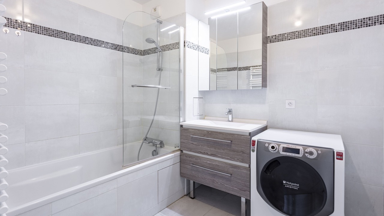 Photo of Bathroom in Bois-Colombes