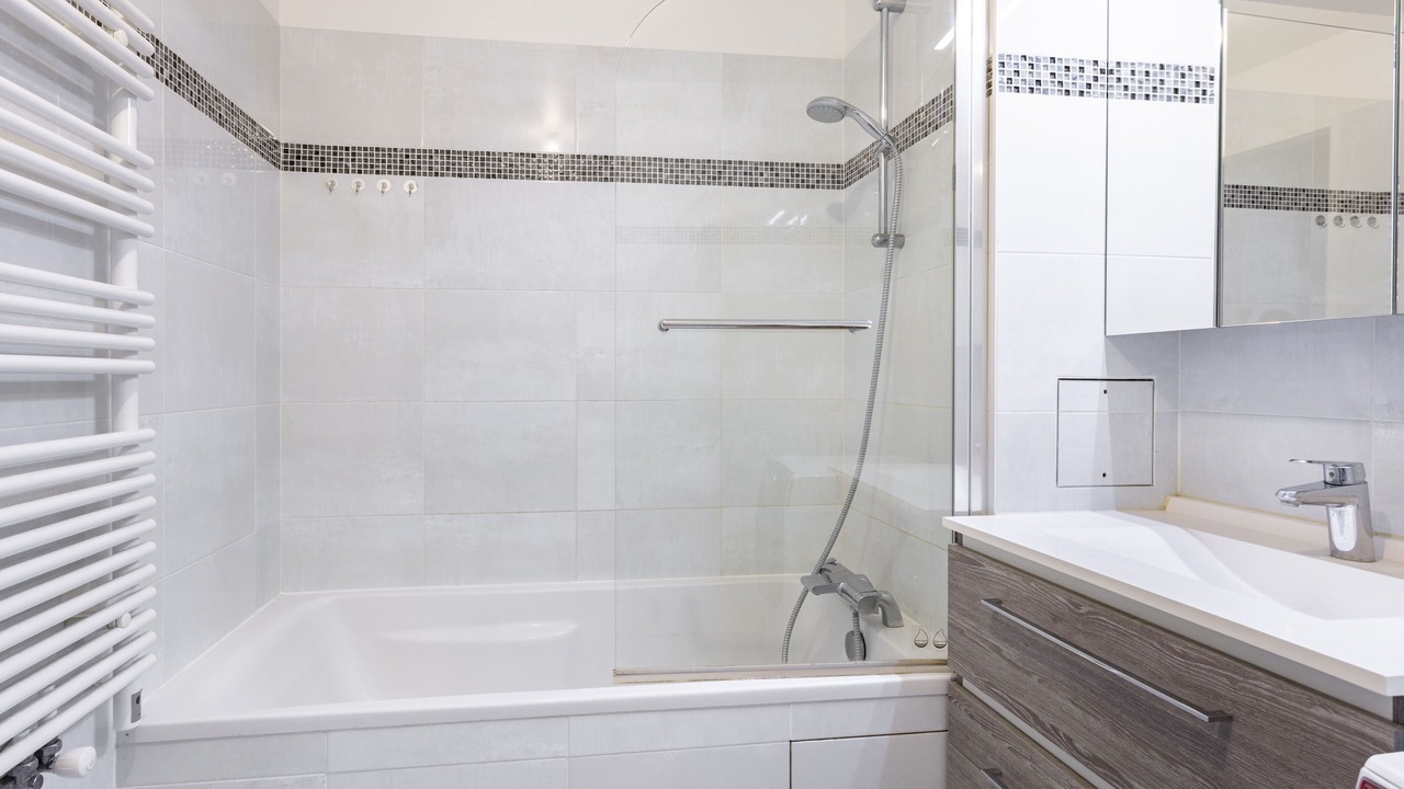 Photo of Bathroom in Bois-Colombes