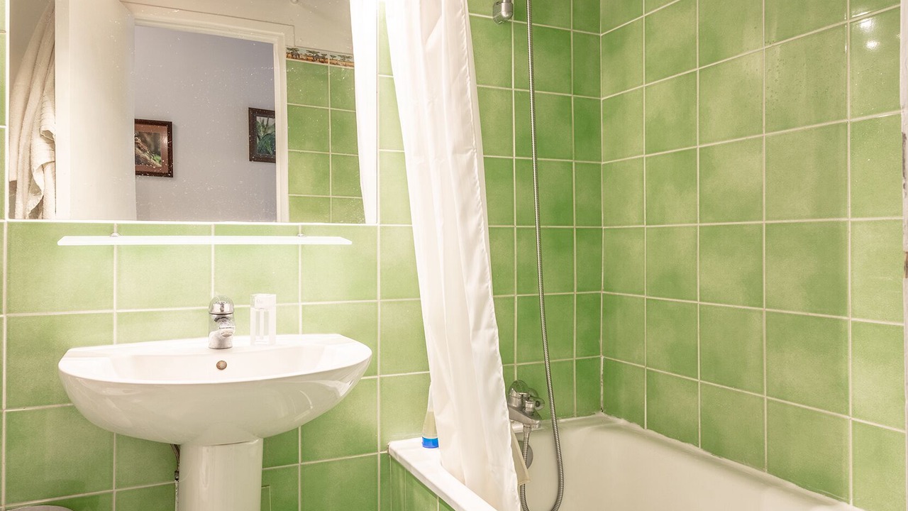 Photo of Bathroom in Les Halles
