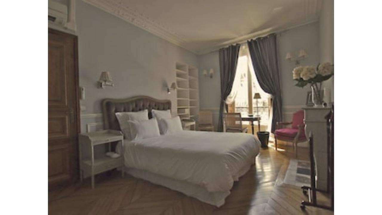 Photo of Bedroom in Saint-Merri