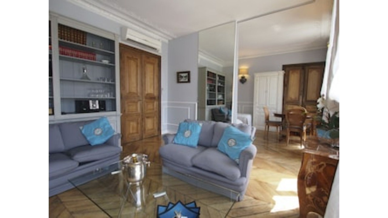 Photo of Livingroom in Saint-Merri