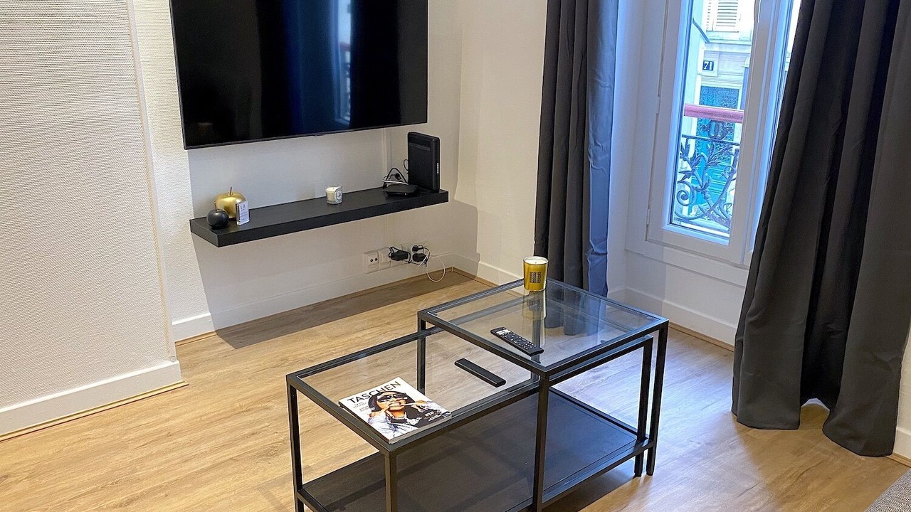 Photo of Livingroom in Batignolles