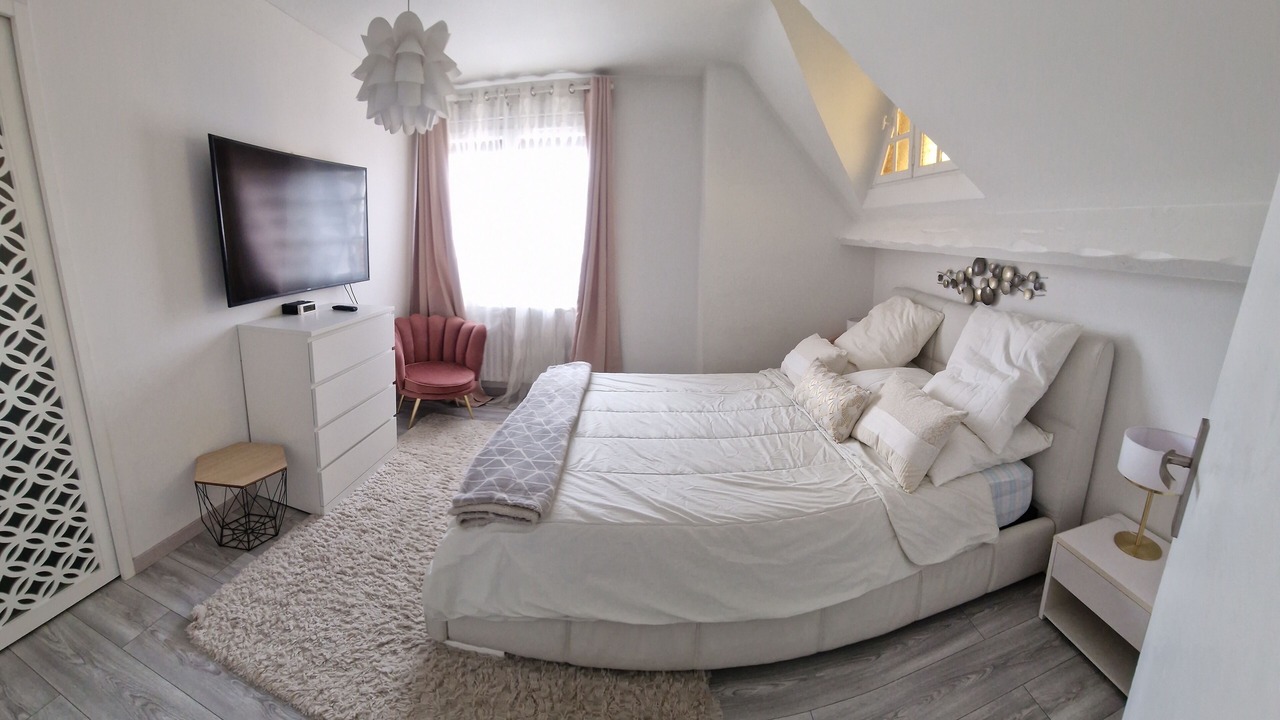 Photo of Bedroom in Livry-Gargan