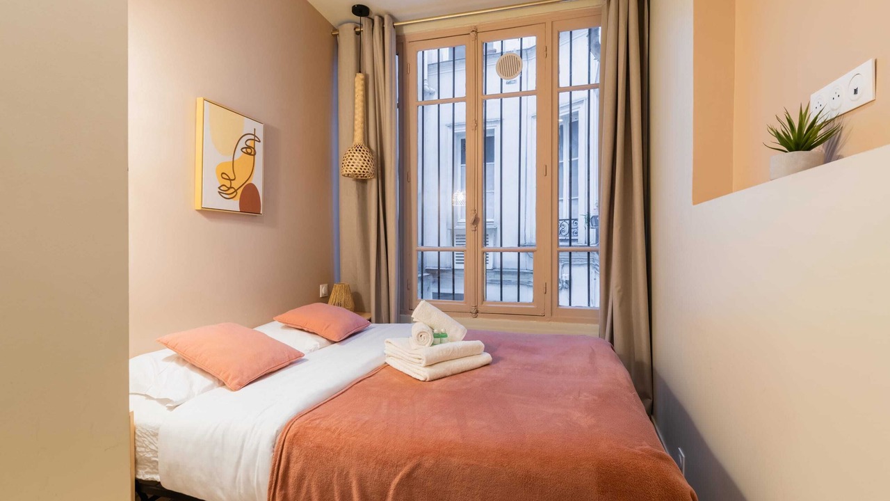 Photo of Bedroom in Quartier de la Folie-Mericourt