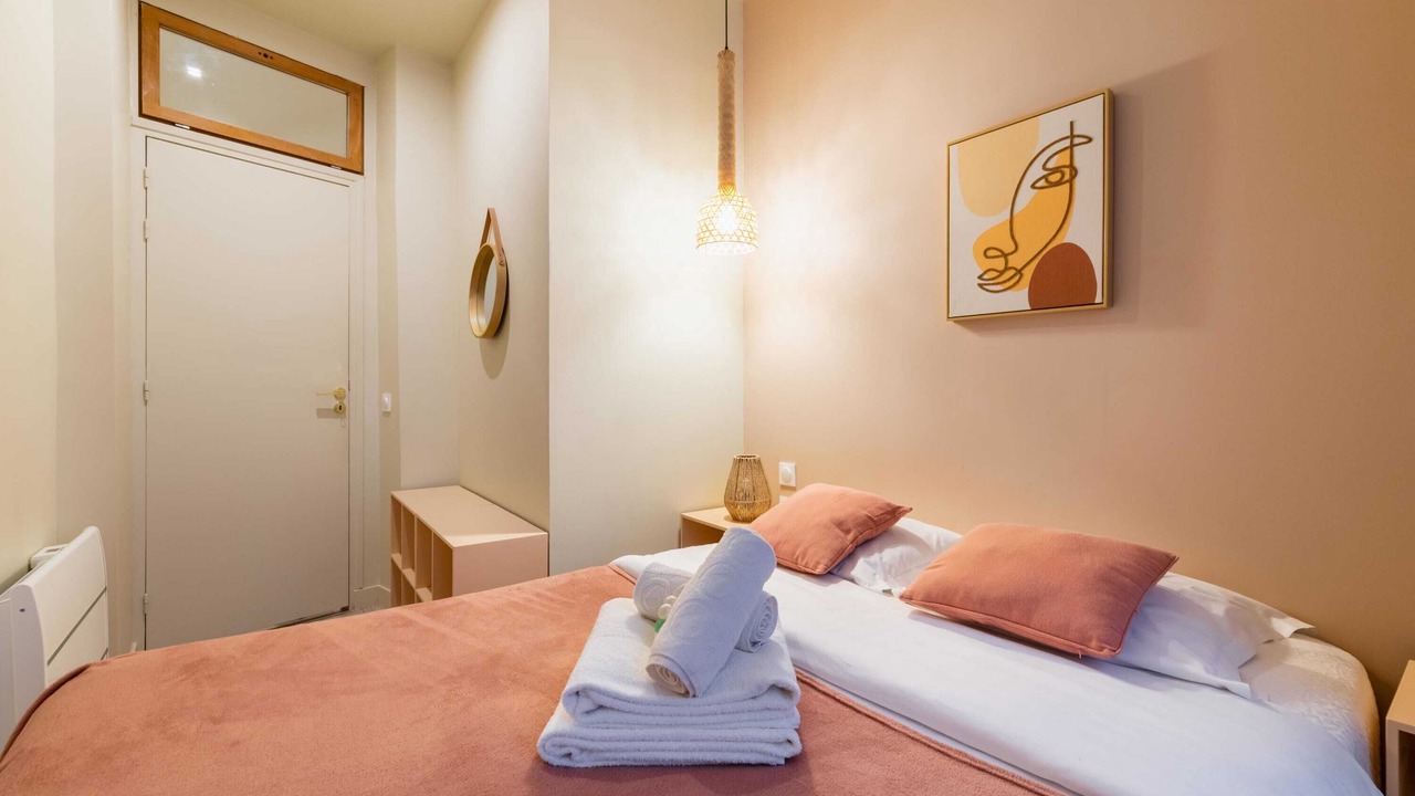 Photo of Bedroom in Quartier de la Folie-Mericourt