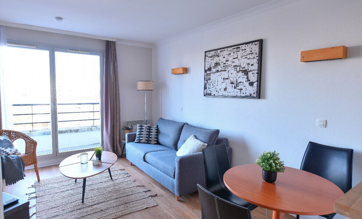Photo of Livingroom in Combat