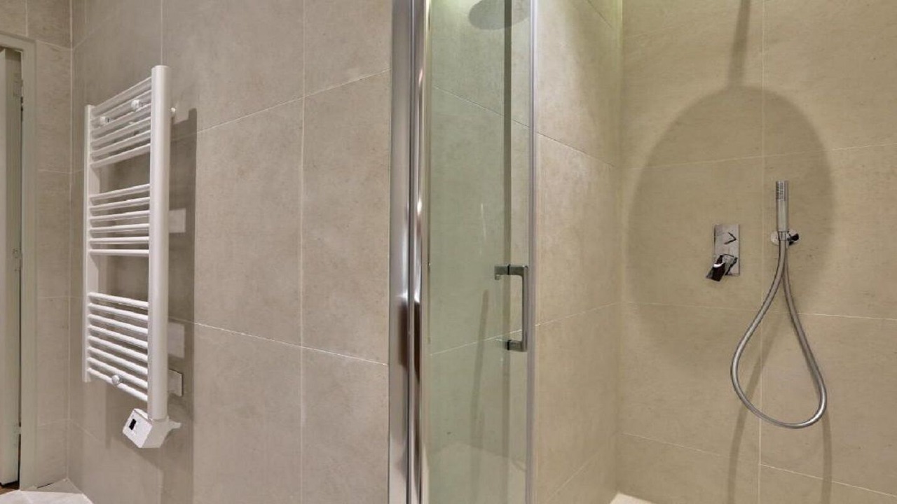 Photo of Bathroom in Quartier de la Monnaie