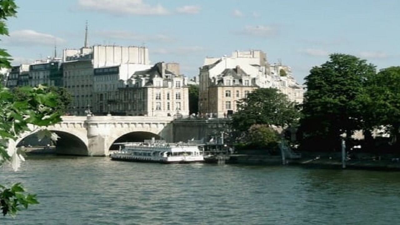 Photo of Others in Quartier de la Monnaie