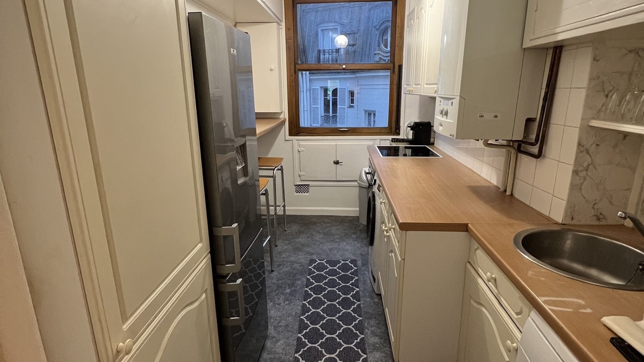 Photo of Kitchen in 16th Arrondissement