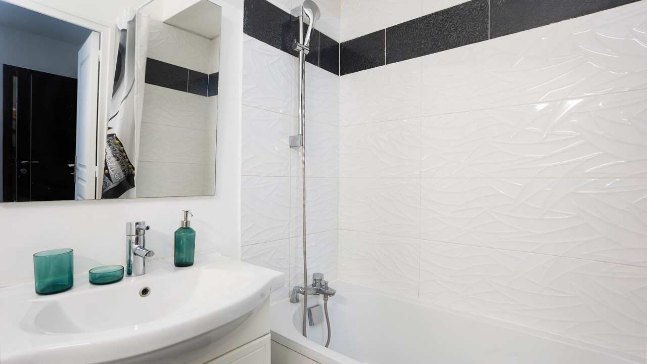 Photo of Bathroom in Neuilly-sur-Marne