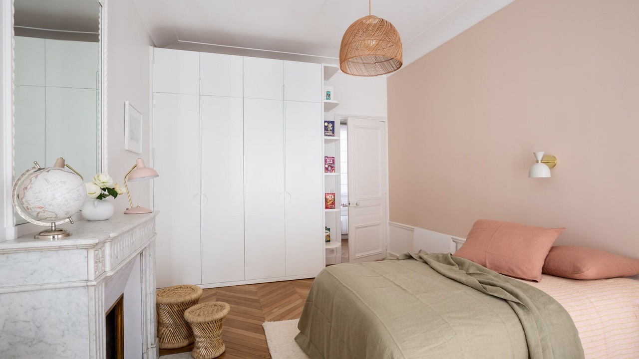 Photo of Bedroom in 16th Arrondissement