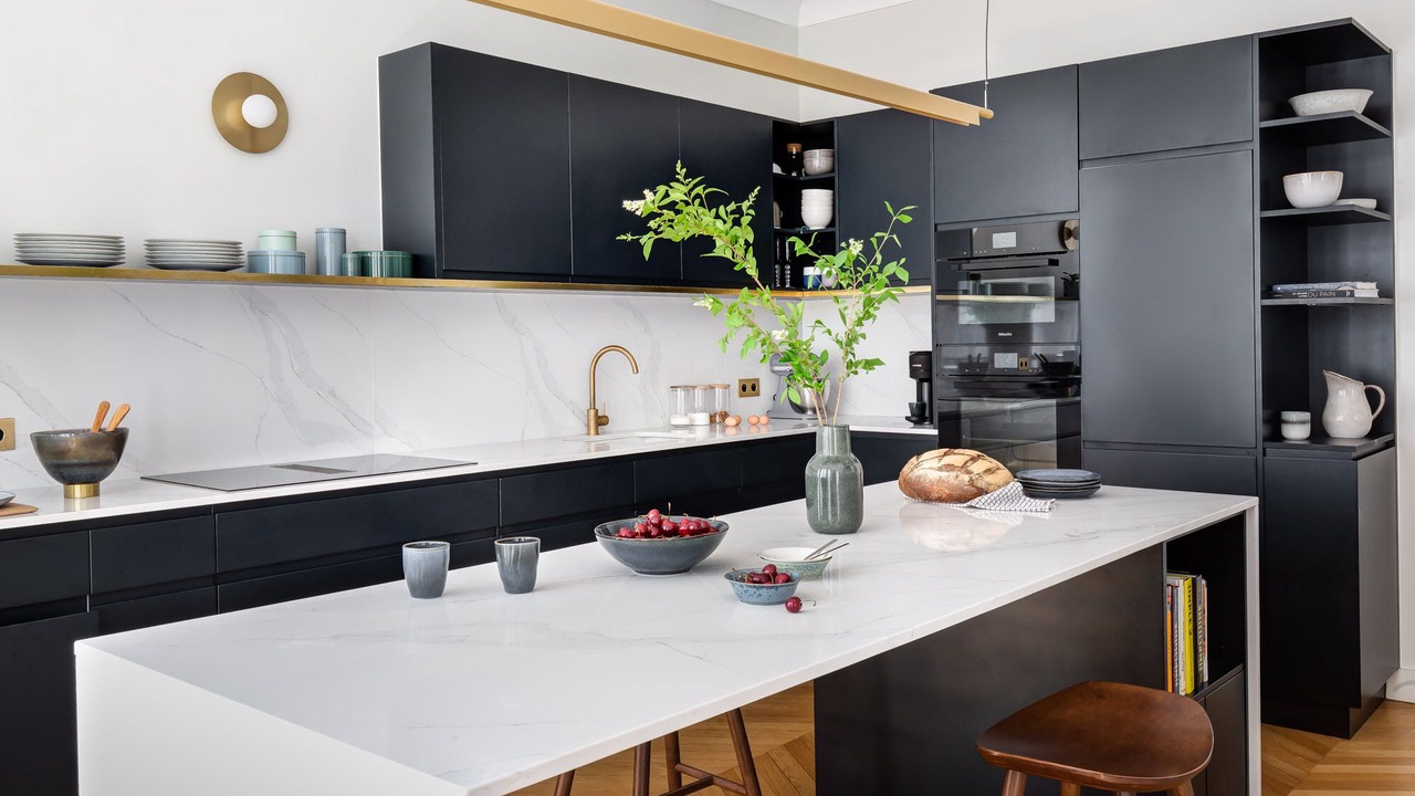 Photo of Kitchen in 16th Arrondissement