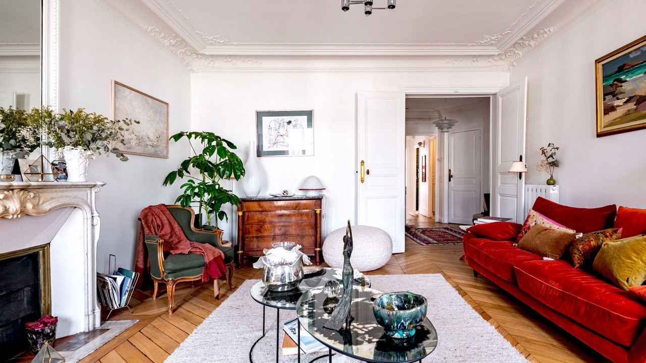 Photo of Livingroom in 10th Arrondissement